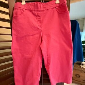 HOT PINK CORAL BAY CROPS